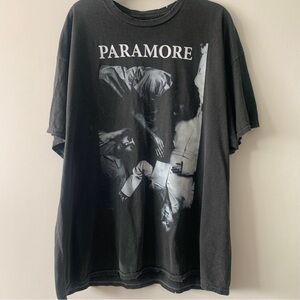 Paramore Oversized Black/Grey Graphic Band Tee - Women's Shirt